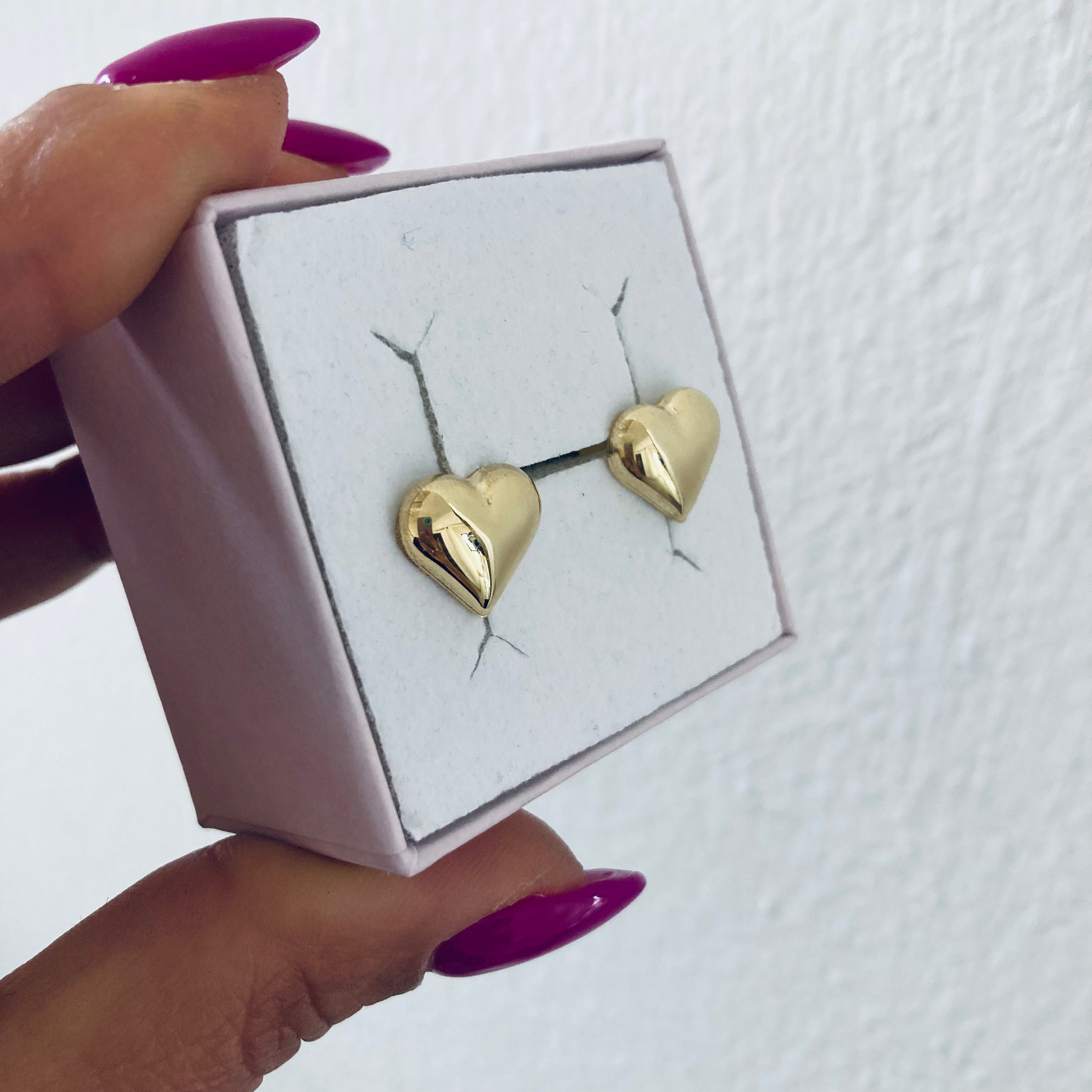 orecchini cuore bombato da lobo in argento 925. RabiosaJewels