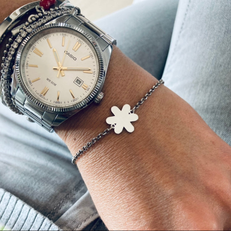 RabiosaJewels. bracciale con sagoma fiore stilizzato. argento925