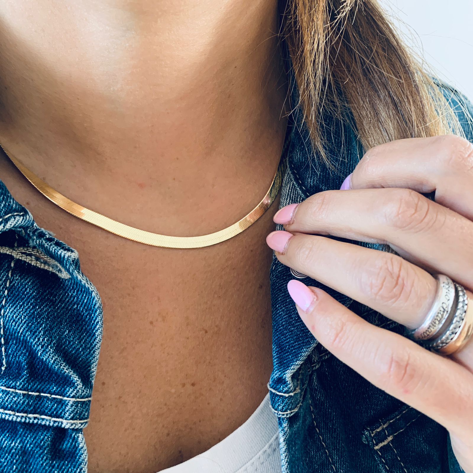 collana snake in argento 925 di Rabiosajewels. collana piatta. spessore 5mm-lunghezza 40 cm più allungo. colorazione oro.