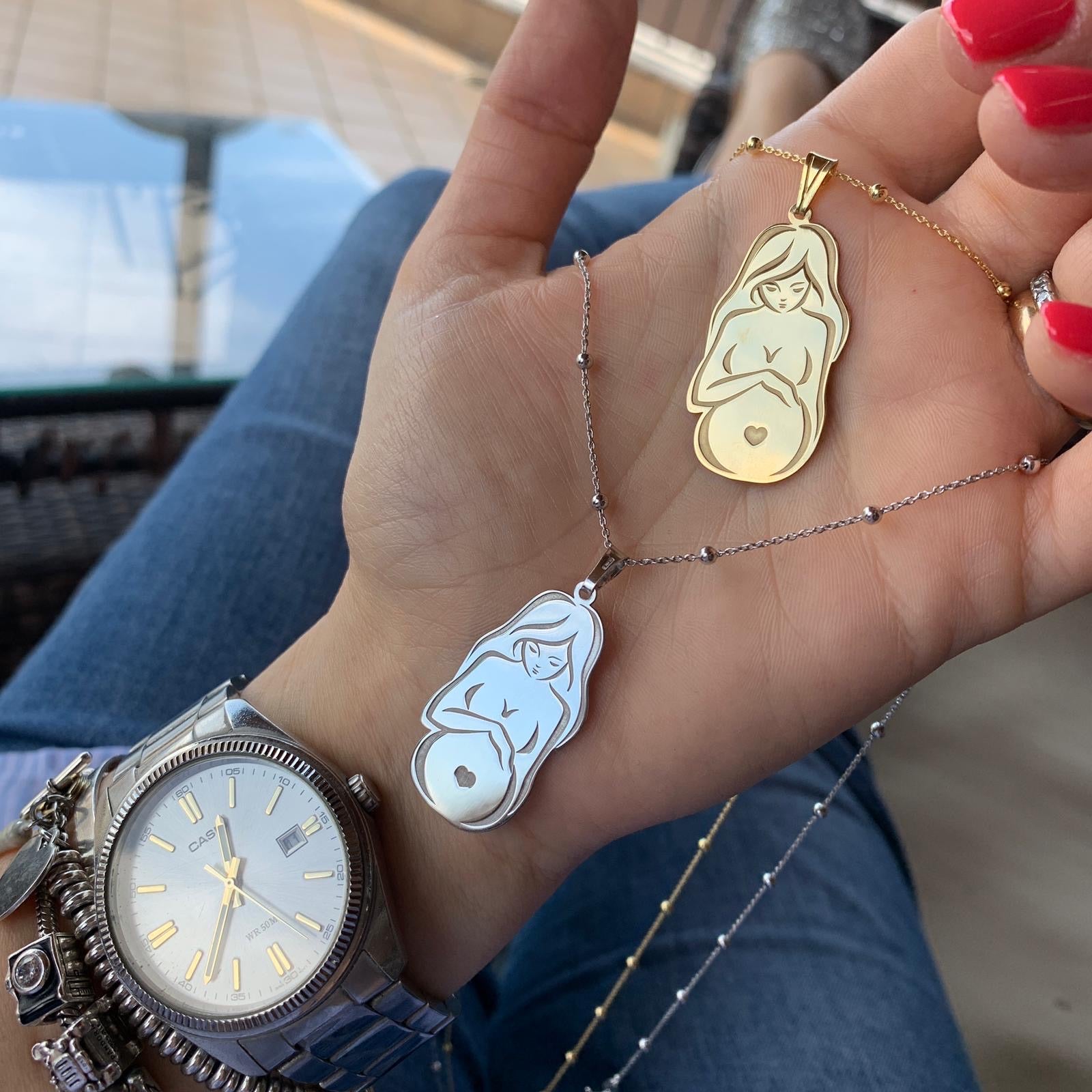 RabiosaJewels. Collana Mom To Be in argento 925. personalizzabile sul retro. Disponibile sia gold che silver. (4662309126207)