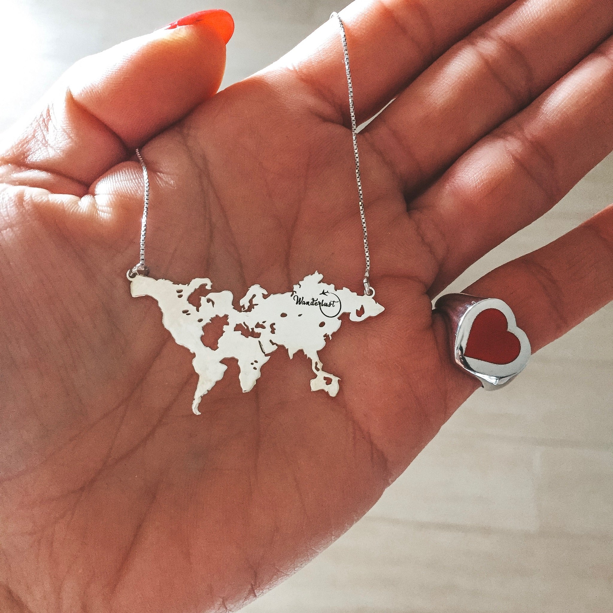 Collana mondo con wanderlust e aereo. argento925. rabiosajewels (4379655045183)