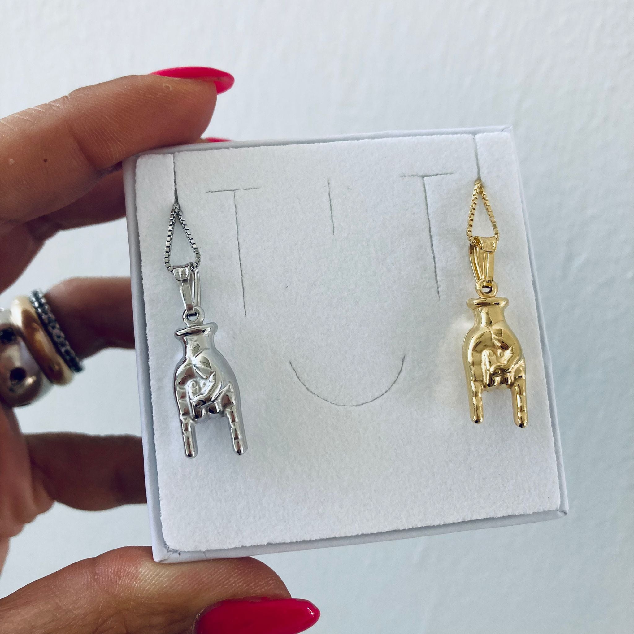 RabiosaJewels. collana in argento925 con corna portafortuna. versione silver o gold