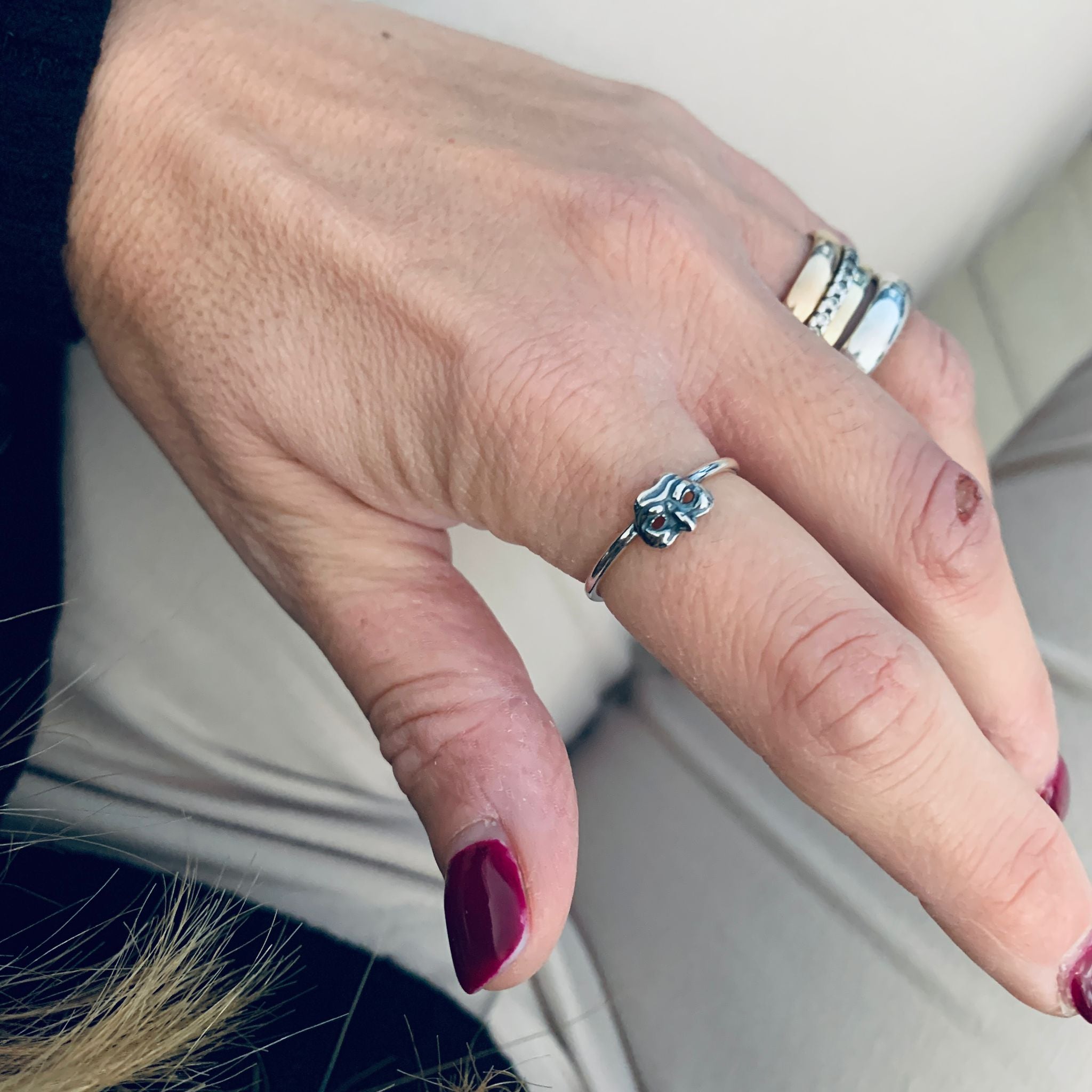 anello maschera di pulcinella in argento 925. RabiosaJewels