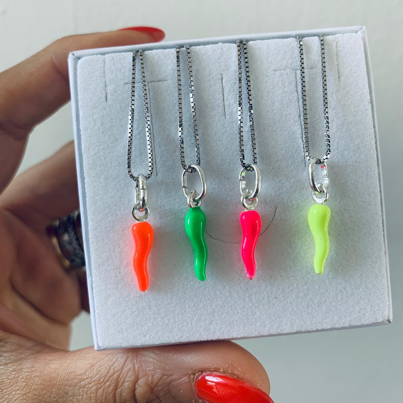 collana veneziana midura 45cm con cornetto fluo. RabiosaJewels. argento 925