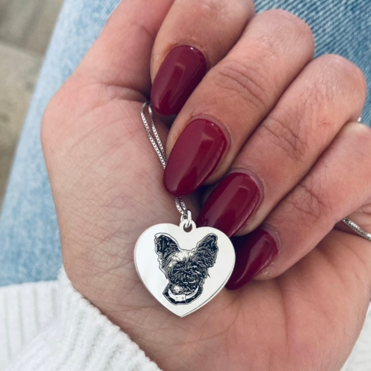 collana foto ritratto in argento 925 di Rabiosajewels. fotoincisione cane