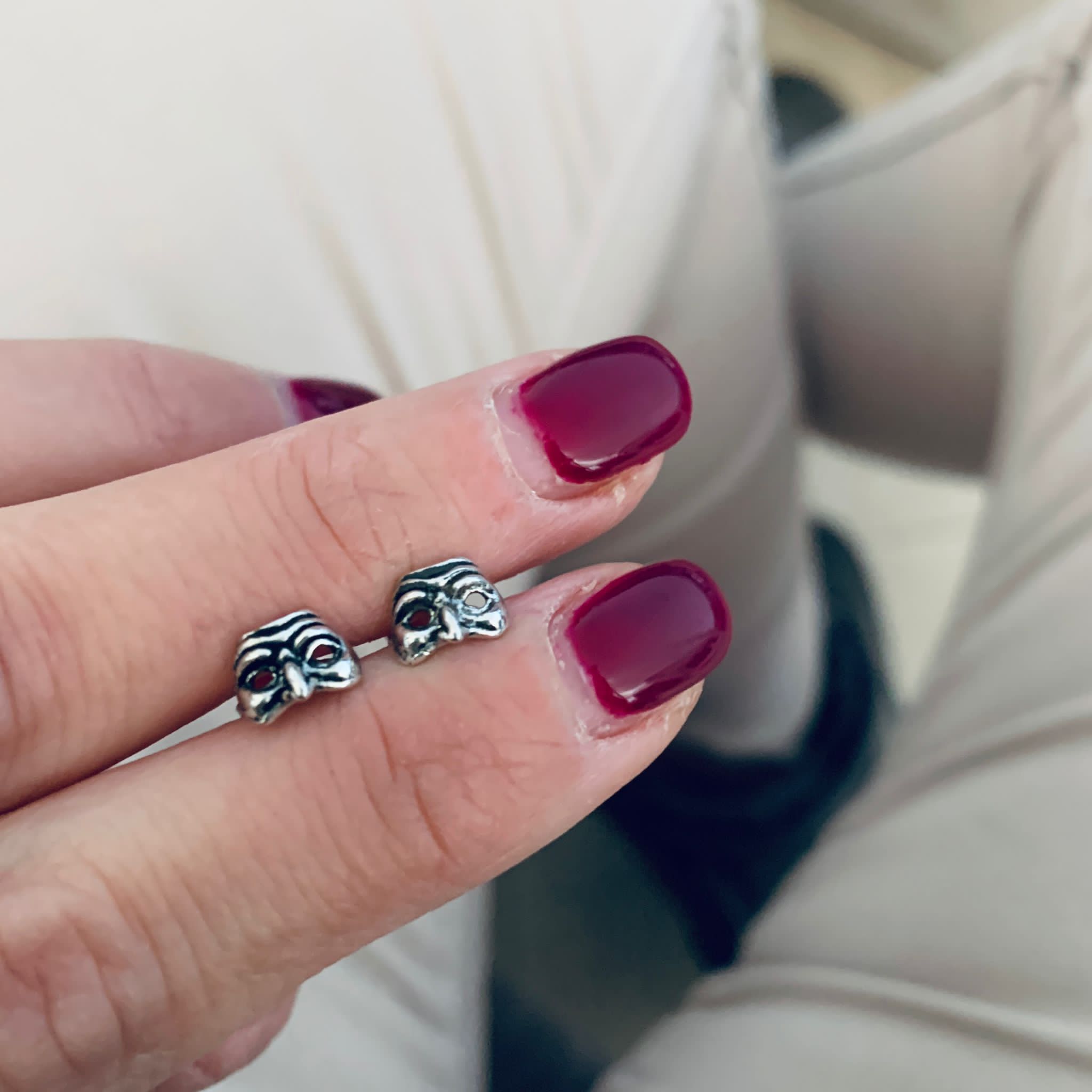 orecchini da lobo maschera pulcinella in argento 925. RabiosaJewels