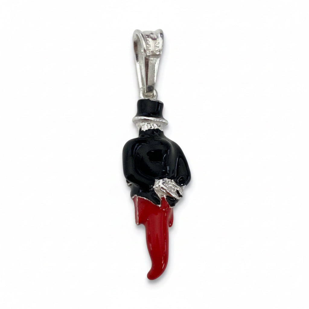 ciondolo corno scartellato in argento 925 smaltato a caldo. dettaglio gobba. RabiosaJewels