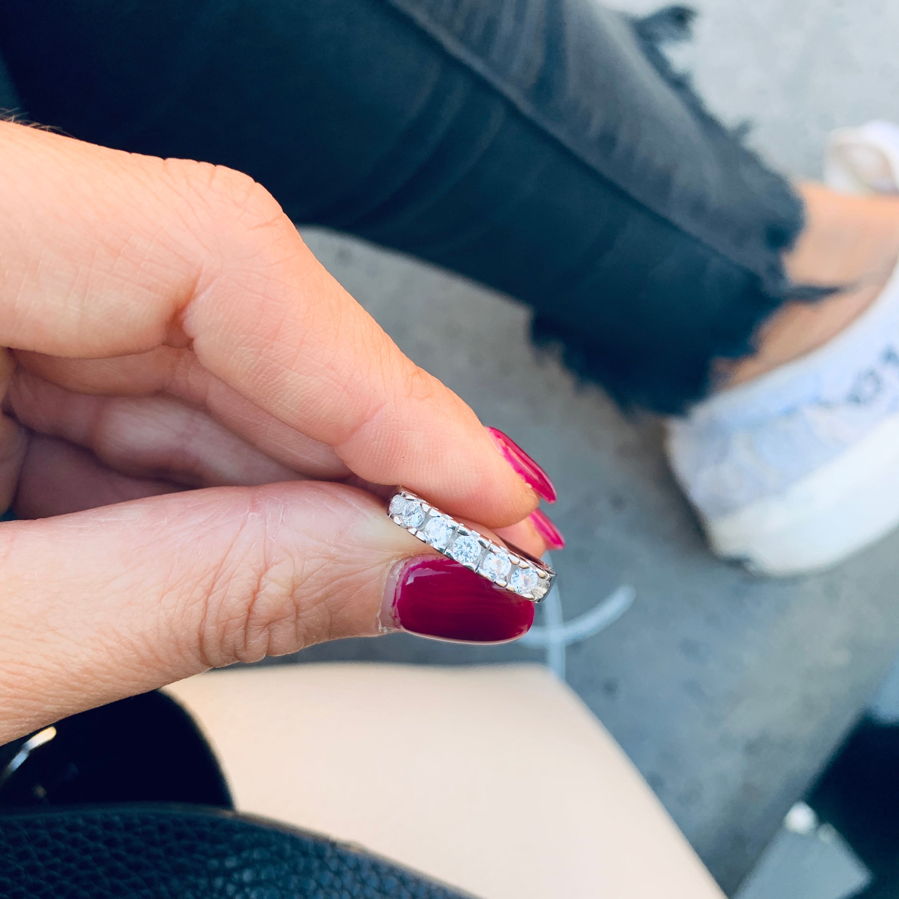 semi veretta in argento 925 con 5 pietre. RabiosaJewels