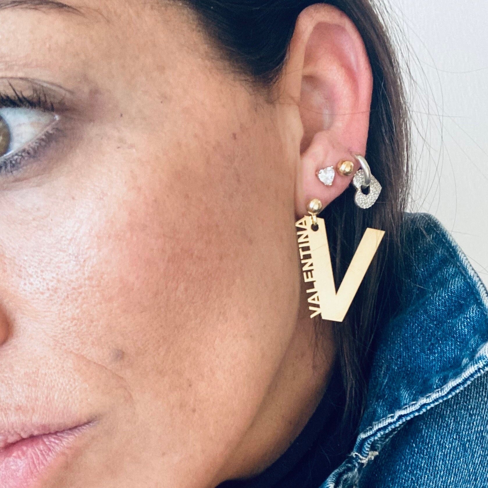 orecchini iniziale con nome in argento 925 di RabiosaJewels