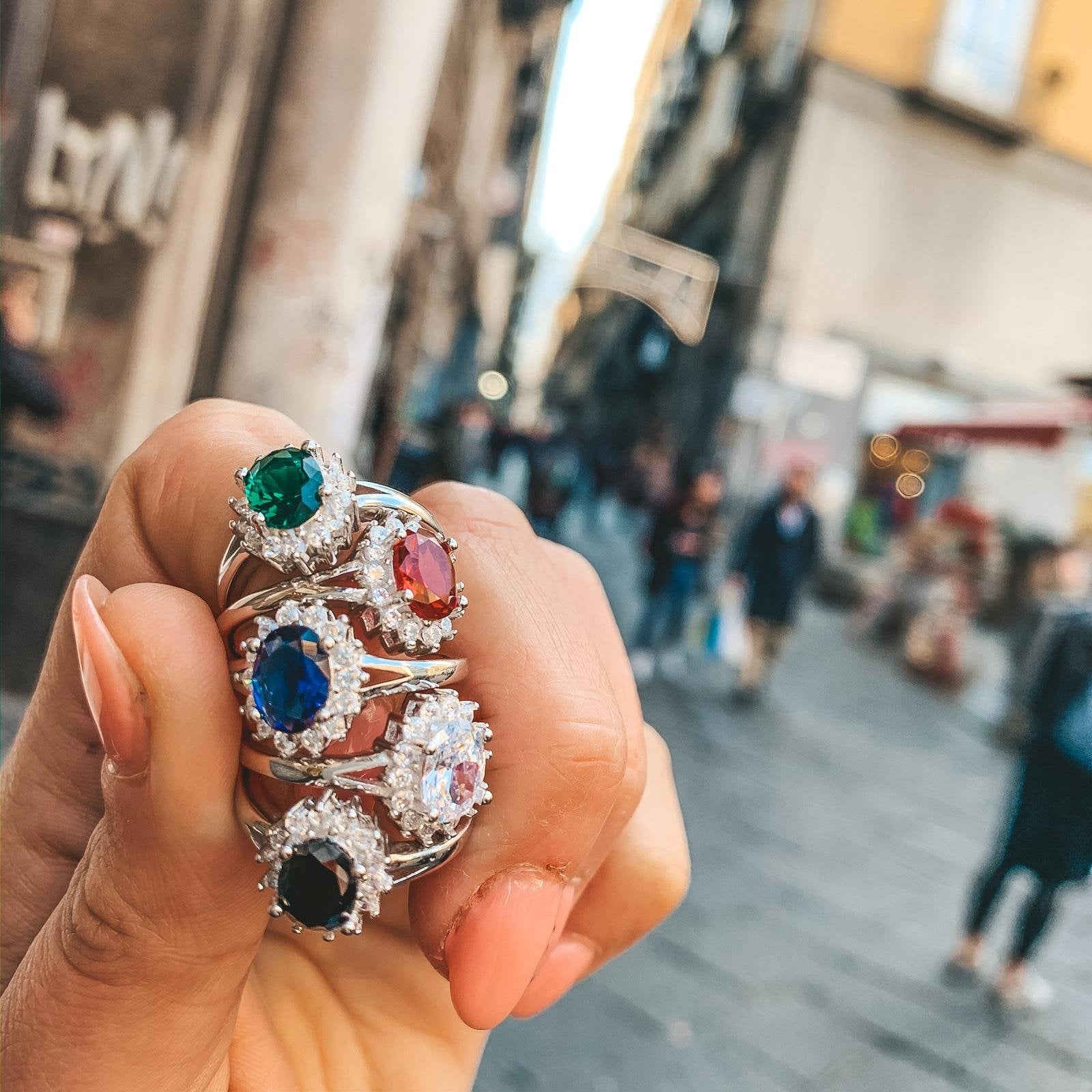 RabiosaJewels. Kate rosso rubino, verde smeraldo, blu zaffiro, bianco brillante, nero. Argento925 e zirconi. Regolabile (4463420637247)