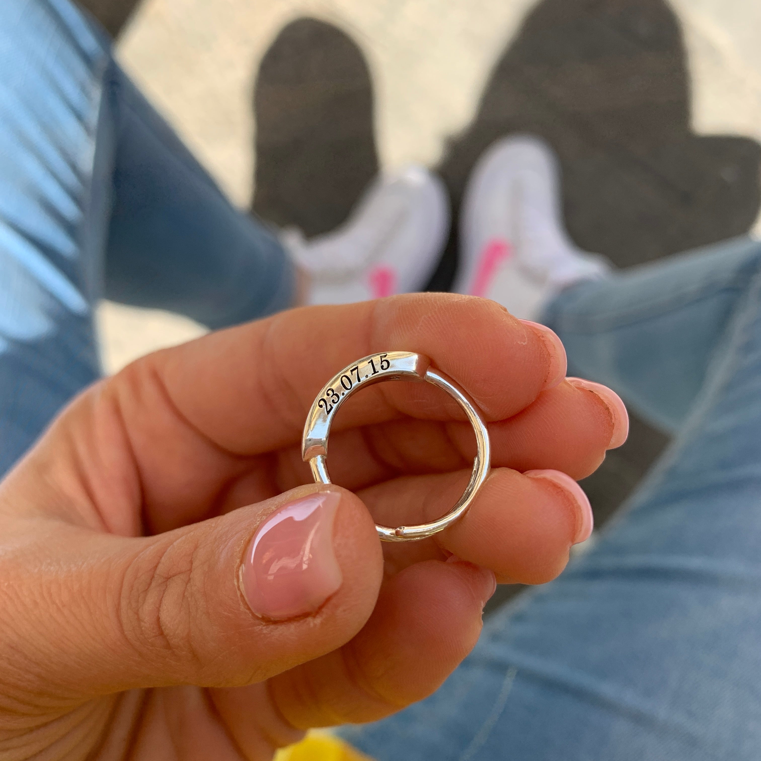 rabiosajewels. anello label regolabile e personalizzato. dettaglio retro. argento925. ring.