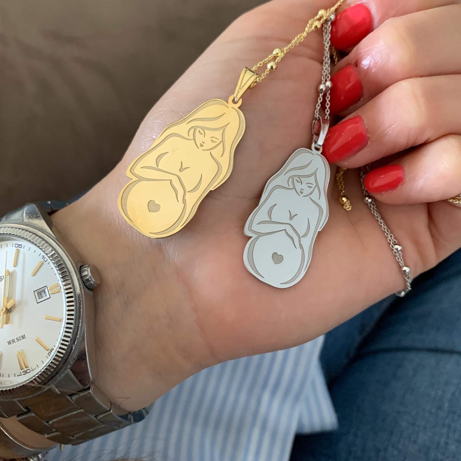 RabiosaJewels. Collana Mom To Be in argento 925. personalizzabile sul retro. Disponibile sia gold che silver. (4662309126207)