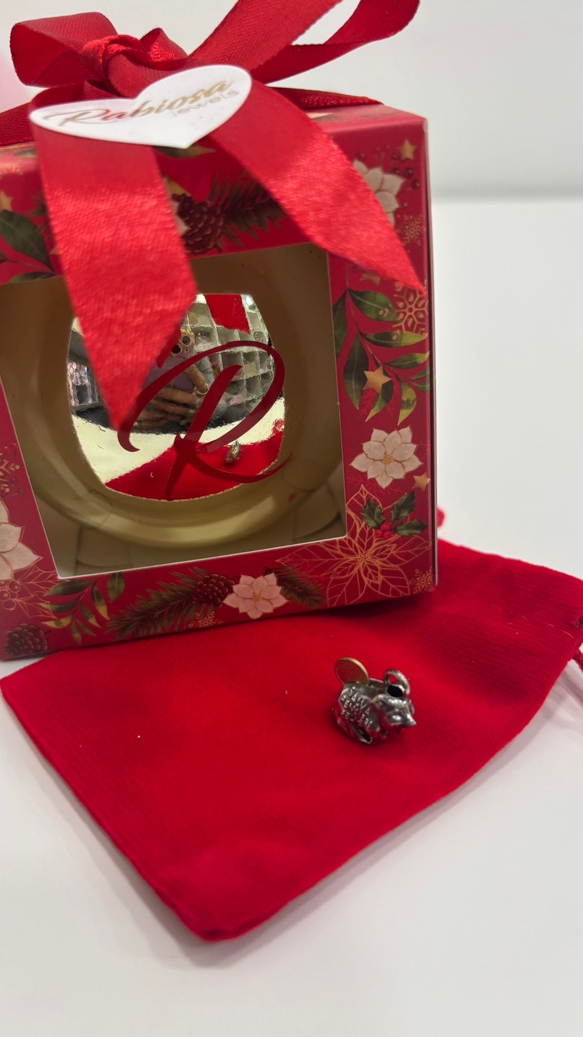 MYSTERY BALL XMAS EDITION