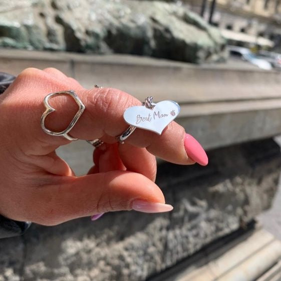 RabiosaJewels. Anello cuore pendente best mom e zircone bianco. argento925. regolabile. versione silver. festa della mamma