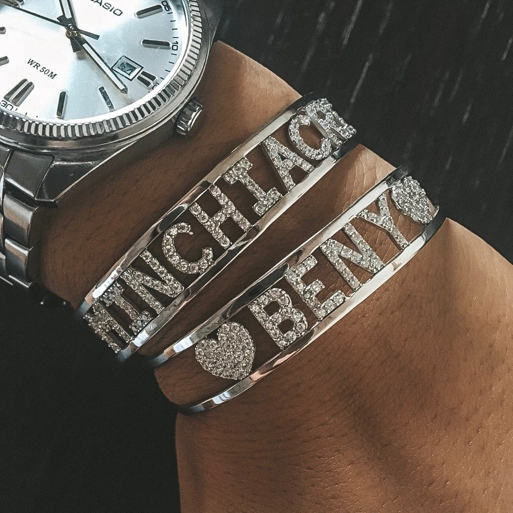 braccialemanetta-bracciale nome zirconi. rabiosajewels. bracciale personalizzato. argento925.braccialepersonalizzato. bracciale manetta.bracciale argento 925 (4381466689599)