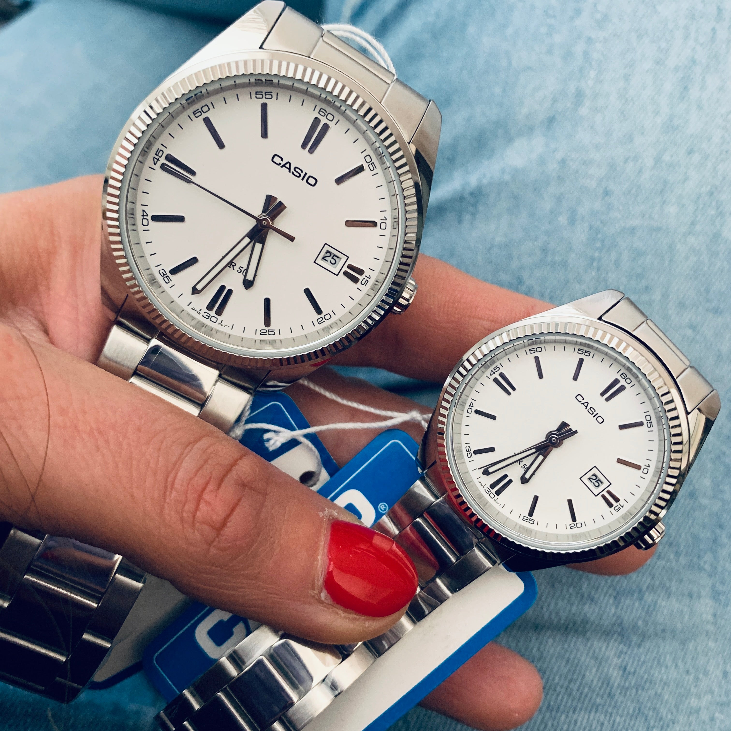 orologio casio con quadrante bianco e segnatempo silver. cassa da 30mm o da 39 mm