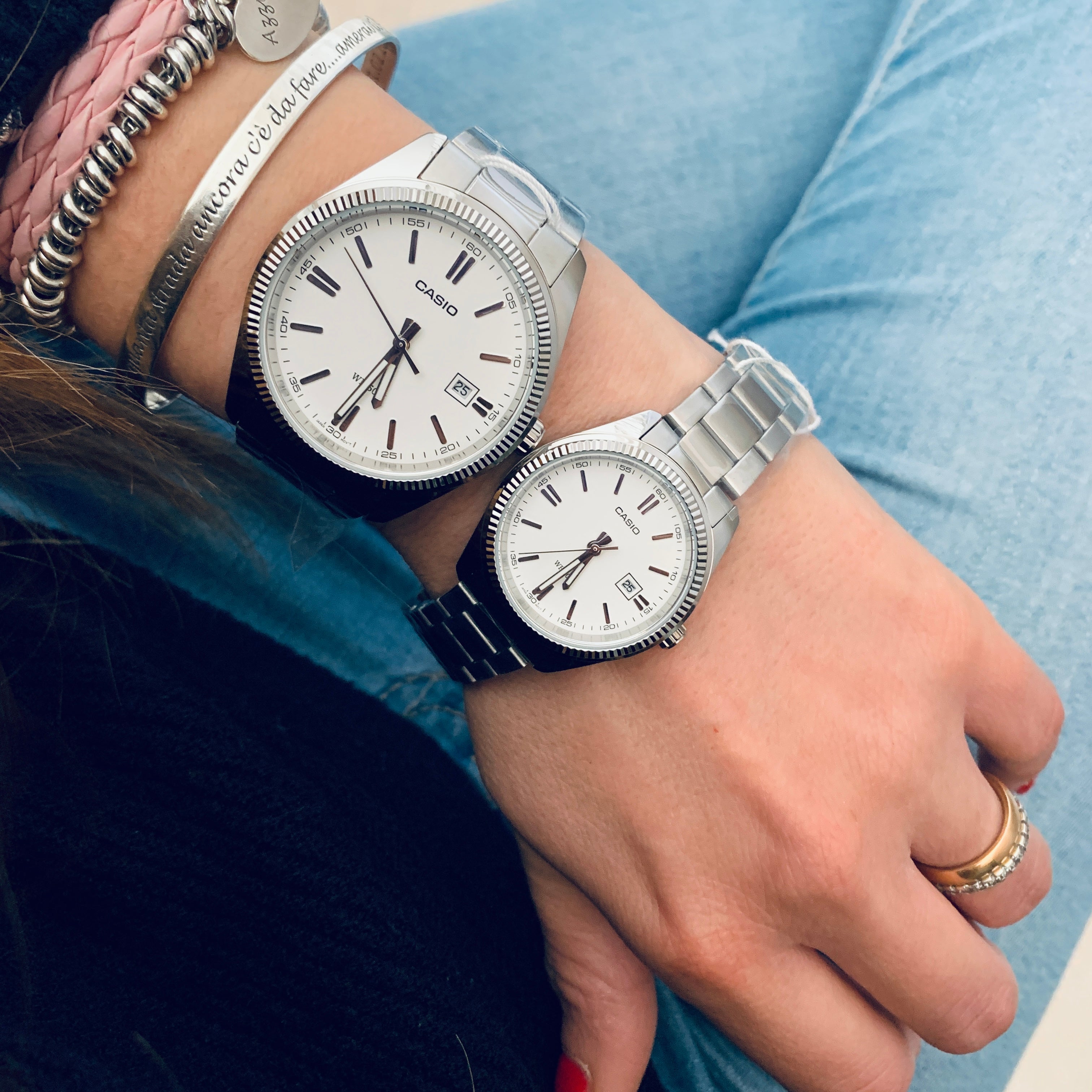 bianco e segnatempo silver. cassa da 30mm o da 39 mm