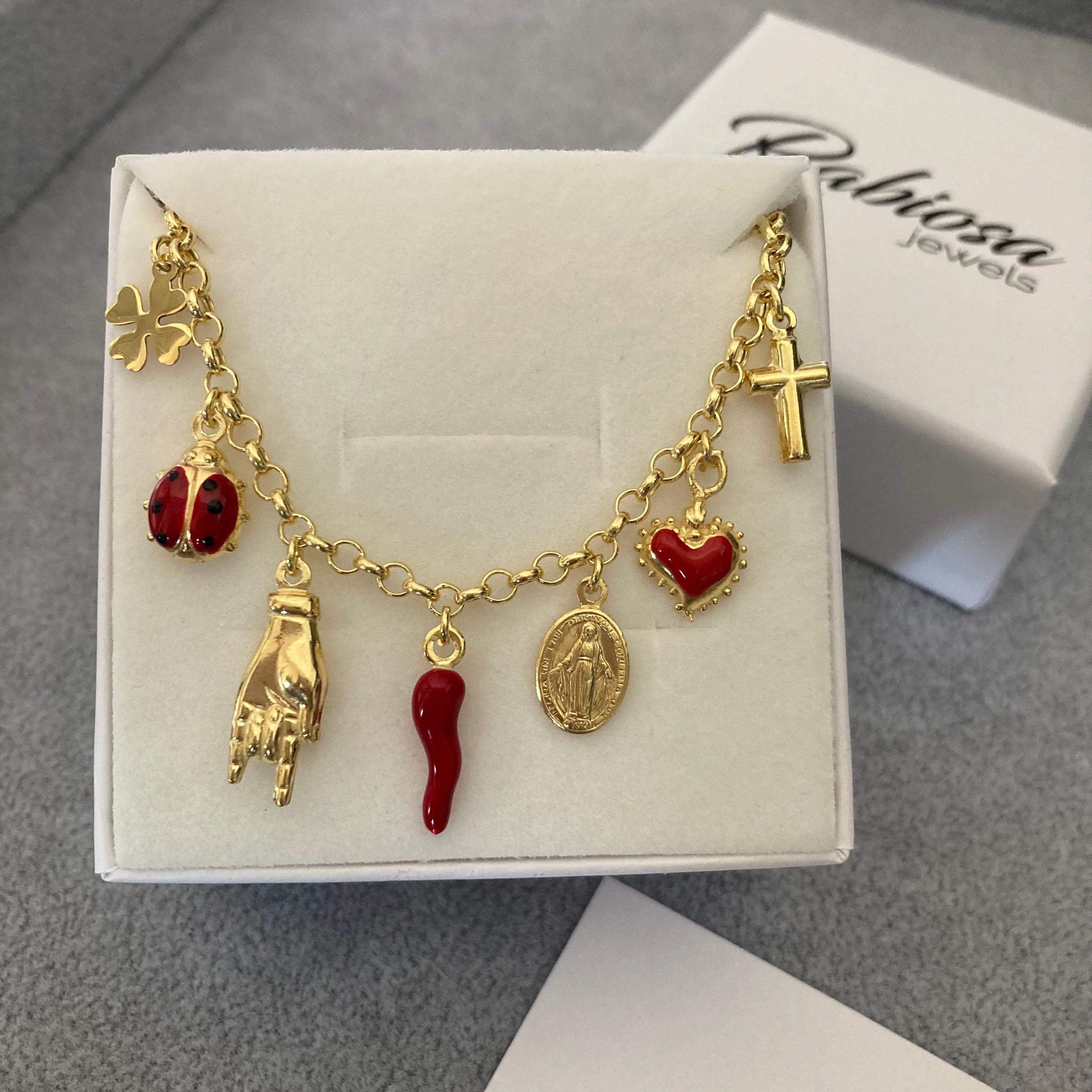 bracciale scaramantico in argento 925 bagnato in oro giallo. gold. RabiosaJewels 