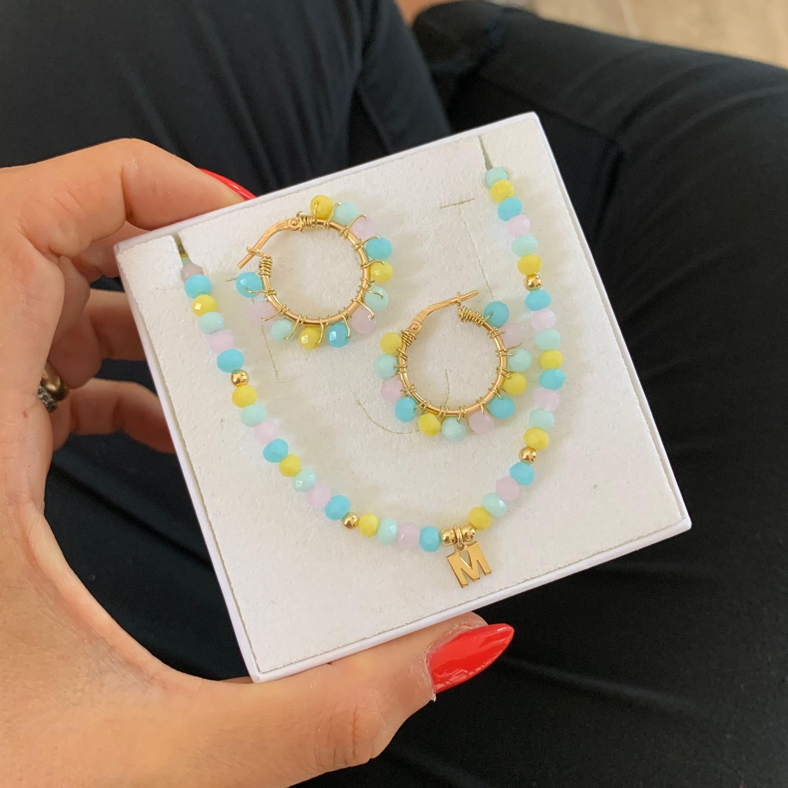 collana e orecchini Tropea di Rabiosa Jewels. argento 925, cristalli colorati e micro iniziale pendente. 